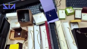 Dallo spaccio ai furti nelle case di lusso: così la banda di Roma est colpiva grazie alle 'talpe'
