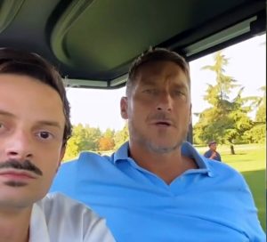 "Quanto spesso pensi all'impero romano?" Il trend impazza su TikTok, rispondono anche Totti e Calenda