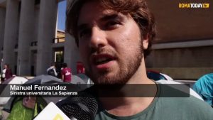 VIDEO | Una tendopoli al posto dello "studentato che non c'è": torna la protesta contro il caro affitti