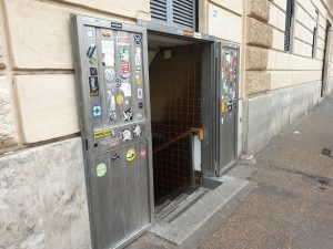 Chiude il "cornettaro" di via Barletta. Dopo 40 anni a casa 45 lavoratori