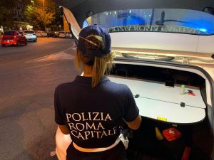 Trastevere, vende alcol dopo la mezzanotte: minimarket multato di settemila euro