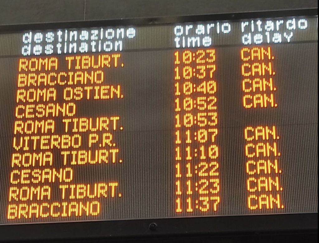 La pendolare della FL3 che lascia il lavoro per il caos treni: "Tre ore e mezza per arrivare a Ostiense"