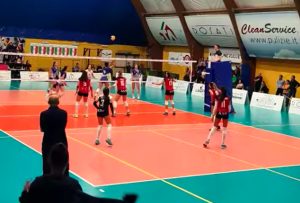B1. Volleyrò, l'esordio al PalaScozzese è deludente: Jesi vince in tre set