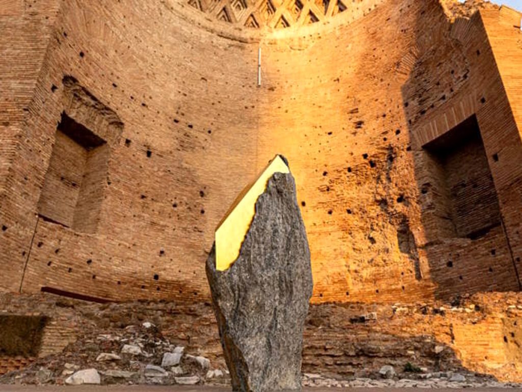 Kόrai_Mattia Bosco, la mostra al Tempio di Venere e Roma
