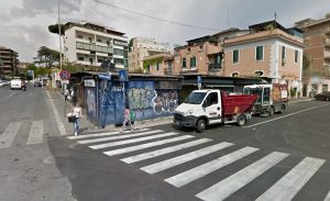 Nomentana, tagliati tubi di due mezzi Ama: ipotesi sabotaggio. Indagano i carabinieri