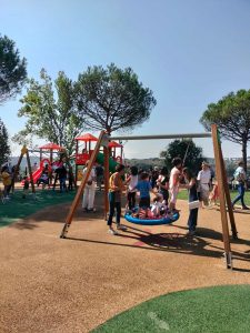 Parco del Pineto, dopo l'incendio inaugurata la nuova area giochi