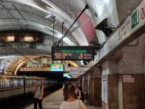 Sciopero a Roma venerdì 20 ottobre: mezzi pubblici, treni e aerei a rischio per 24 ore