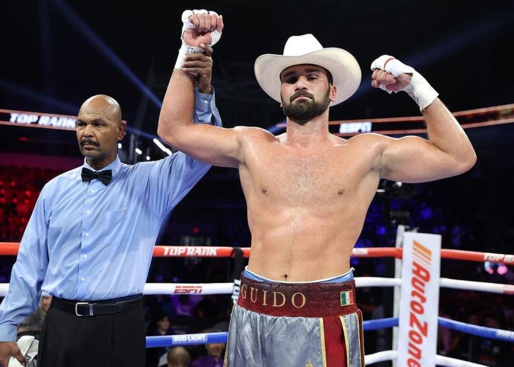 Boxe, Guido Vianello torna alla vittoria e annuncia: "Nel 2024 il match per il salto di qualità"