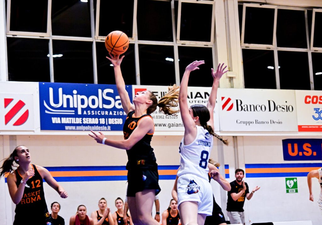 Serie A2 femminile, le Foxes Giussano superano all’ultimo respiro il Basket Roma