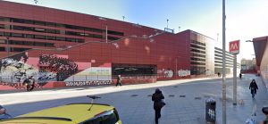 Un uomo si è sdraiato sui binari e ha bloccato il servizio della metro B1