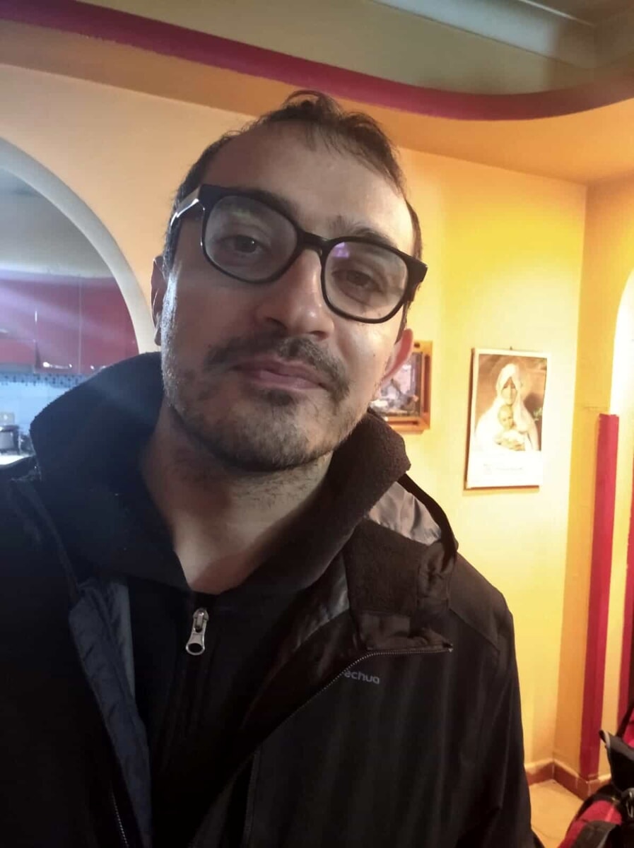 Atteso al matrimonio del cugino scompare nel nulla: appello per ritrovare Mirko Lilliu