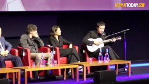 VIDEO | Festa del Cinema di Roma, Diodato canta "La mia terra"