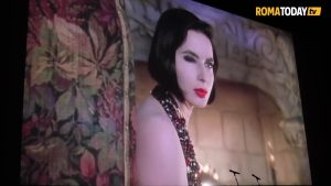 VIDEO | Premio alla carriera per Isabella Rossellini alla Festa del Cinema: "Felice perchè è Roma"
