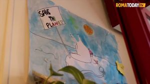 VIDEO | Un eco shop a bordo di tre ruote: quando la passione per l'ambiente diventa attività