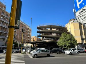 Il parcheggio multipiano resta a rischio occupazione: mancano le risorse per la guardiania
