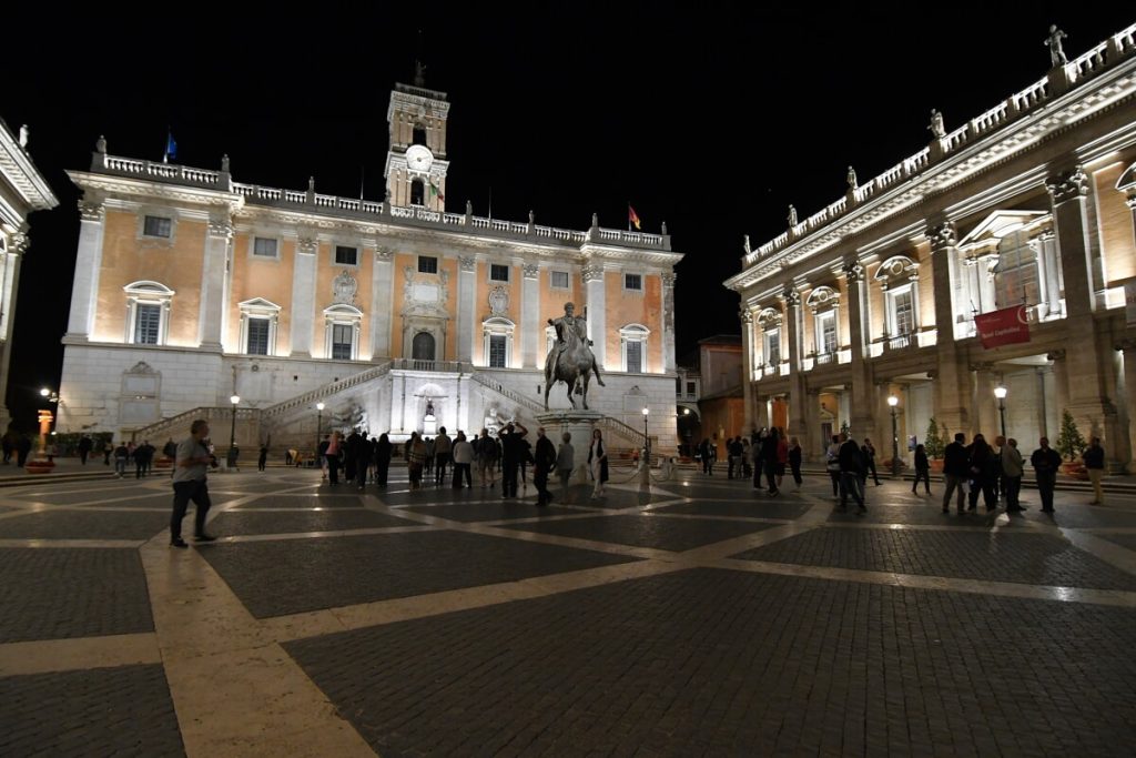 Ritardi nelle procedure e poco personale. Così i pagamenti dei Tfr alle educatrici mandano in tilt Roma Capitale
