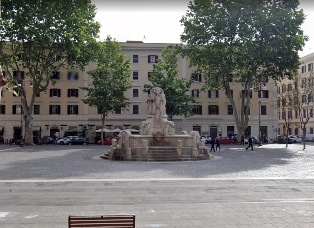 Una pista del ghiaccio nel cuore di Testaccio. Insorgono i residenti