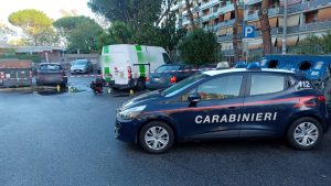 Agguato a Roma, spari a Tor Tre Teste: 26enne ferito a colpi di pistola