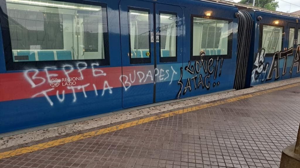 La Metromare è un incubo, ad ottobre 2023 in ritardo più della metà dei treni