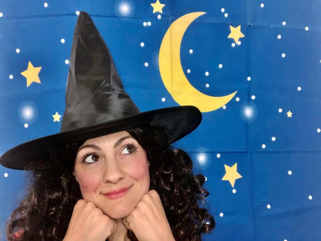"C’era una volta..." di e con Angelica Pula