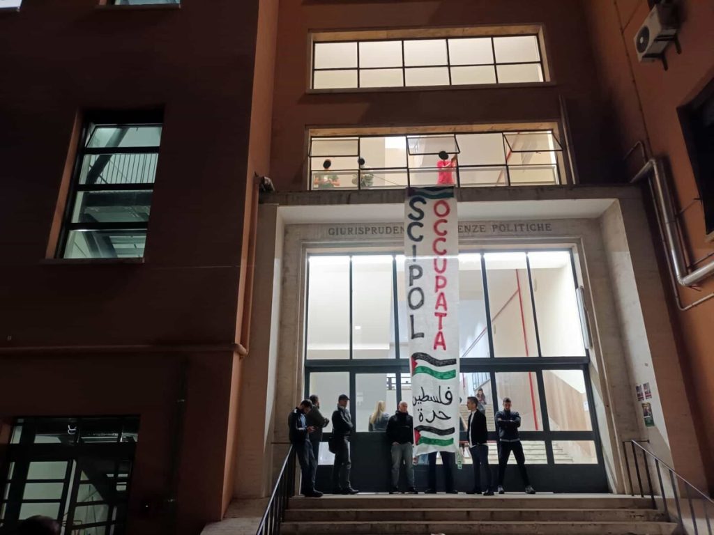 Occupata la facoltà di Scienze Politiche alla Sapienza