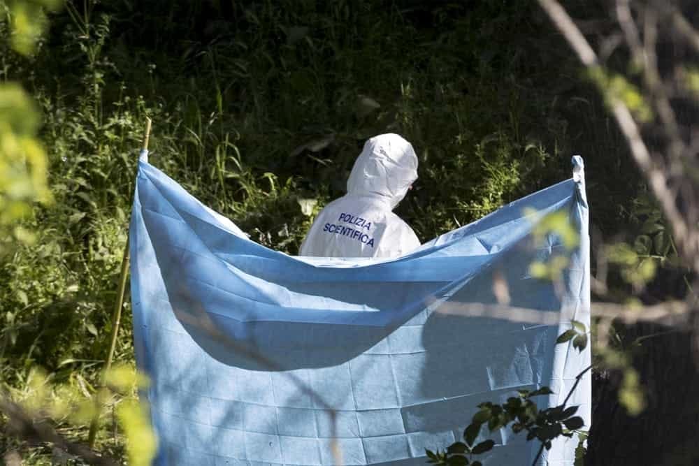 Roma, clochard trovato in morto in pineta: è la prima vittima del freddo