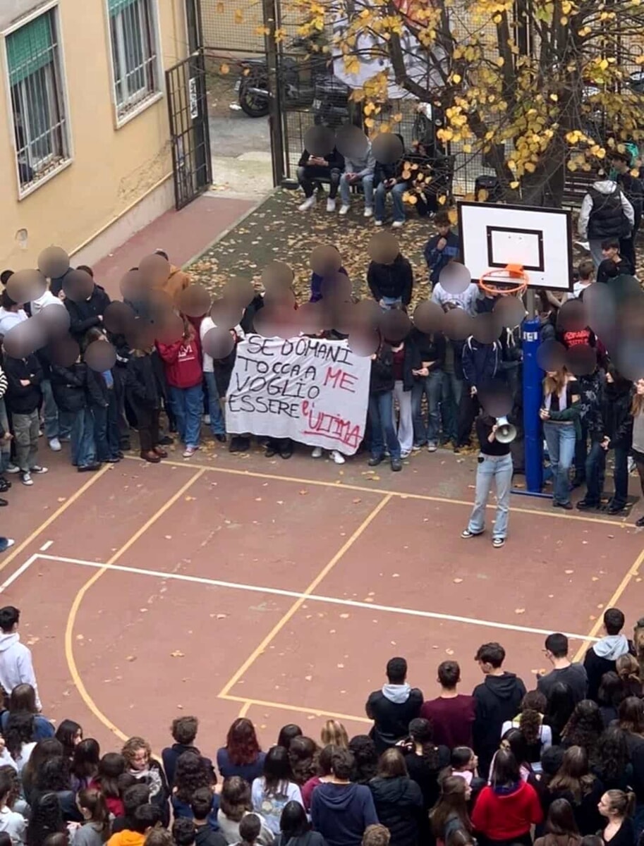 Femminicidio Giulia Cecchettin, le scuole di Roma fanno rumore: "Il silenzio non ci basta"
