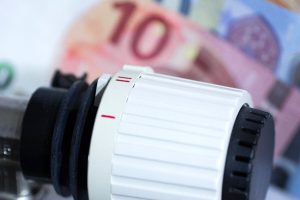 Come risparmiare sui termosifoni: le 10 regole da seguire