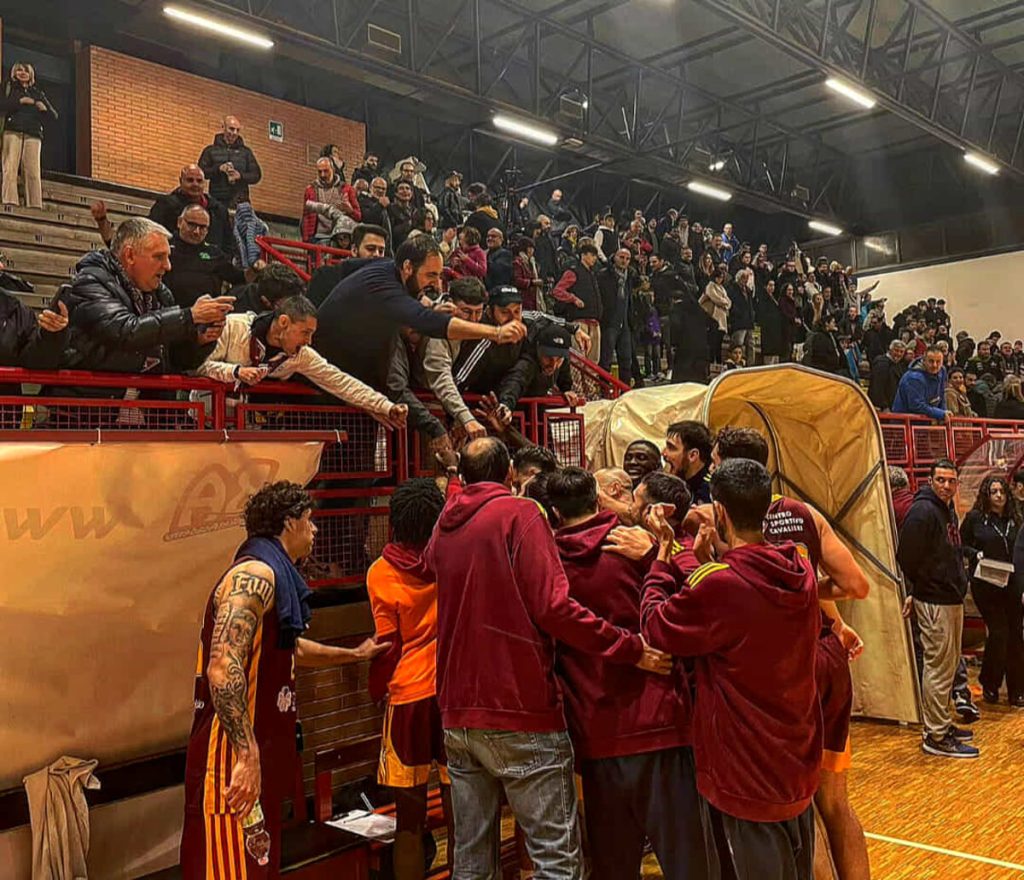 La Virtus Roma sbanca Perugia e tiene il passo della capolista
