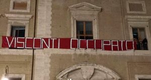 Scuola, occupati i licei Visconti ed Enzo Rossi