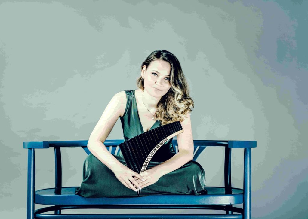 La magia del Natale e il flauto di Pan di Andreea Chira al Pantheon