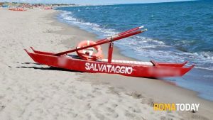 Spiagge libere di Ostia,  il municipio (senza delega al litorale) pubblica il bando per l’assistenza ai bagnanti