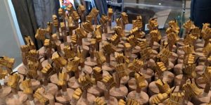 Tor Bella Monaca, vende in strada 10000 botti di Capodanno: multa da 5000 euro