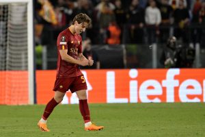 Roma-Napoli 0-0, la diretta: traversa di Bove, miracolo di Meret sul centrocampista