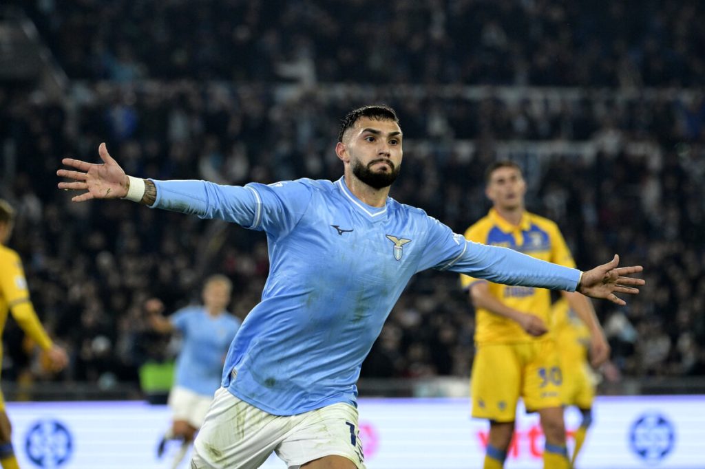 Lazio-Frosinone, le pagelle: Castellanos croce e delizia, Isaksen MVP, Felipe Anderson horror
