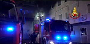 Incendio all'ospedale di Tivoli: quattro morti e 200 evacuati