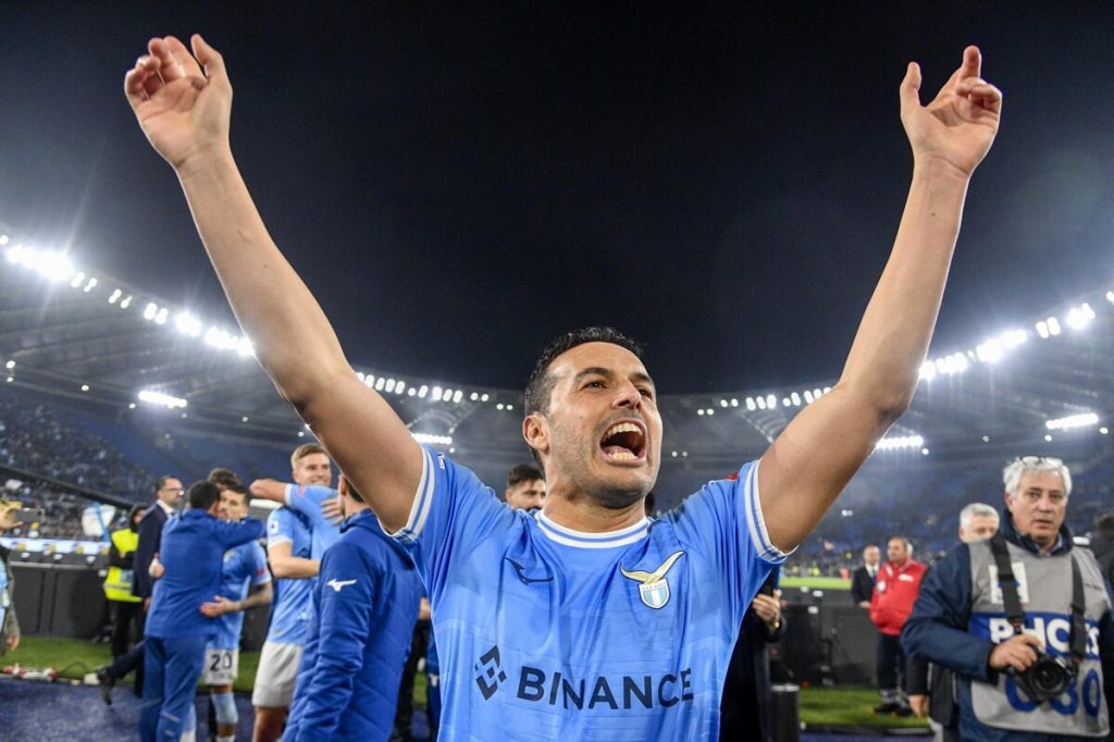 Lazio-Cagliari 1-0: lampo di Pedro in avvio, Sarri batte Ranieri