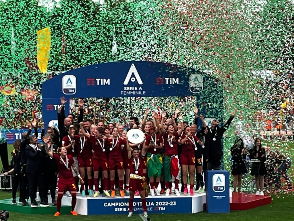 "La Storia dell'AS Roma Femminile" di Fabiola Rieti, dalla genesi alla scudetto