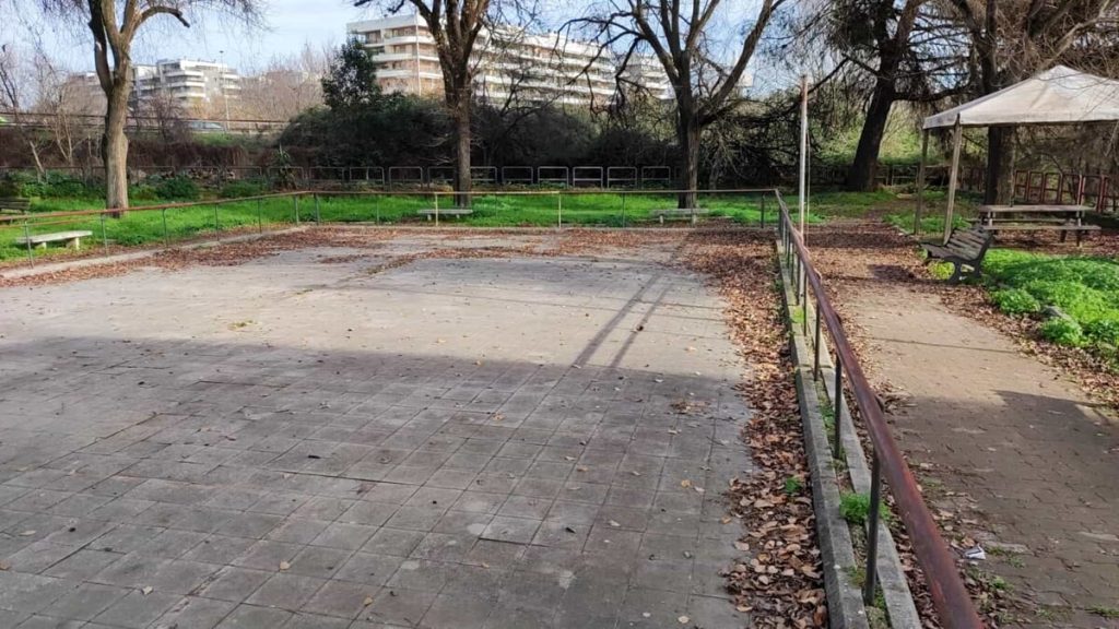 "Il parco dietro al viadotto dei Presidenti è terra di nessuno”