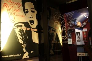 Poor Bob & Big Lucho al Charity Cafe