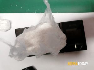 Il detenuto in permesso lavorativo che spaccia cocaina