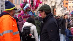 VIDEO | Befana a piazza Navona, il concerto che ha omaggiato gli operatori Ama