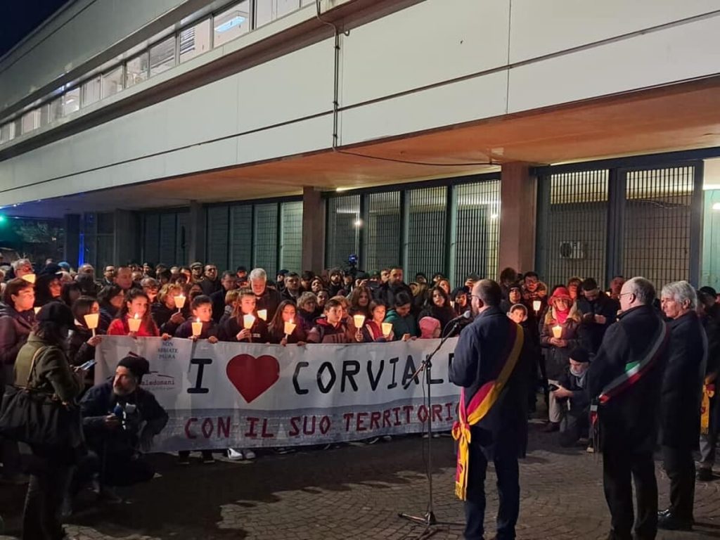 A Corviale una folla in strada per la legalità: "Non abbiate paura"