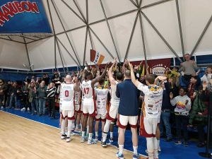 E sono sedici ! La Virtus Roma conduce dall'inizio alla fine e liquida l'Esperia Cagliari