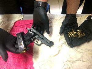 Il prefetto di Roma chiede più controlli su chi ha porto d'armi