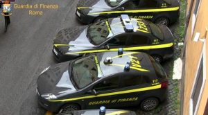 Il rapinatore di Isola Sacra: il furto in una casa, le minacce e le rapine ai passanti con un cacciavite