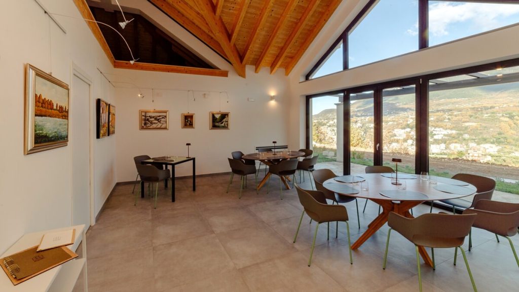 Vicino Roma il nuovo ristorante di cucina agricola che è anche galleria d’arte