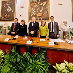 Roma ha il record di aumento del caldo. il Campidoglio presenta la strategia contro il cambiamento climatico