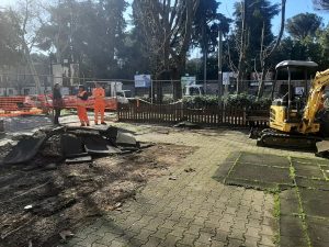 Avviati i lavori di riqualificazione dell'area ludica di Largo Cervinia