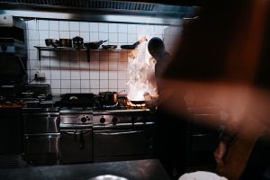 Le "gastronomie del futuro" aprono al pubblico. La marcia indietro delle cucine fantasma